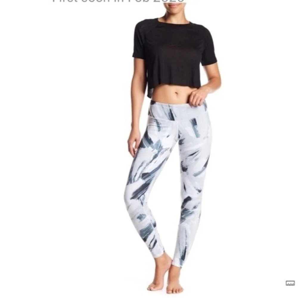 Alo Yoga Airbrush Modernist Print Leggings S NWOT